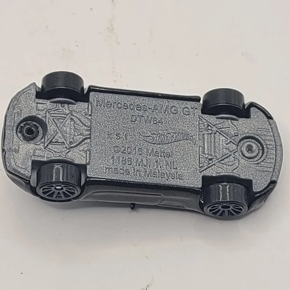 '15 Mercedes-AMG GT Hot Wheels 2018 Nightburnerz #142 Black 10SP 1:64 Loose
